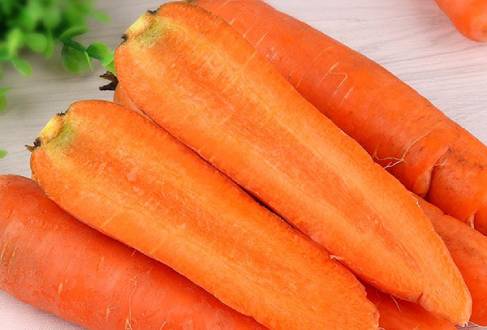 Carrots are better to eat raw or cooked？